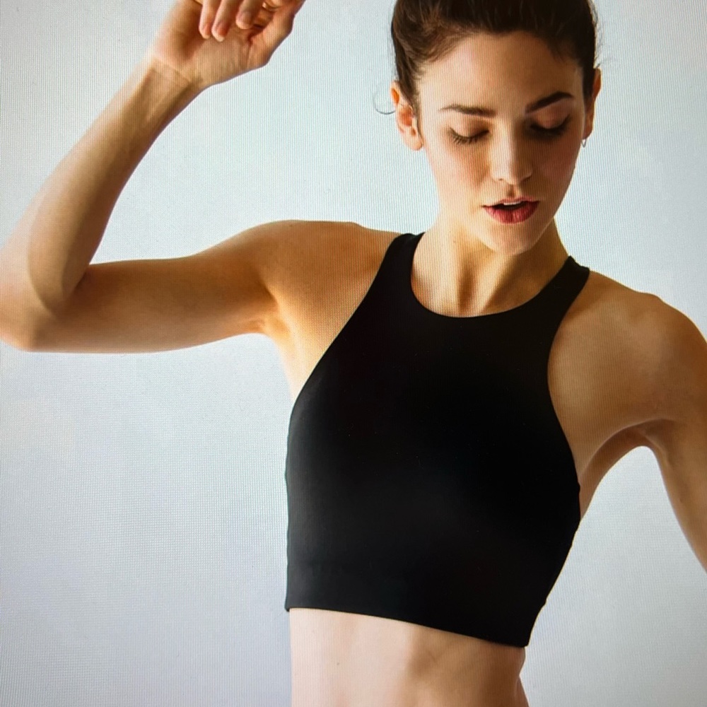 Montiel Hazel Halter Crop